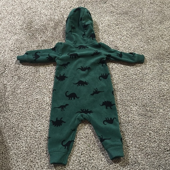 Green and Gray Kids One Piece Set - Picture 5 of 9